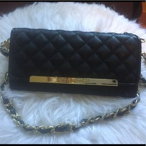 Steve Madden crossbody clutch